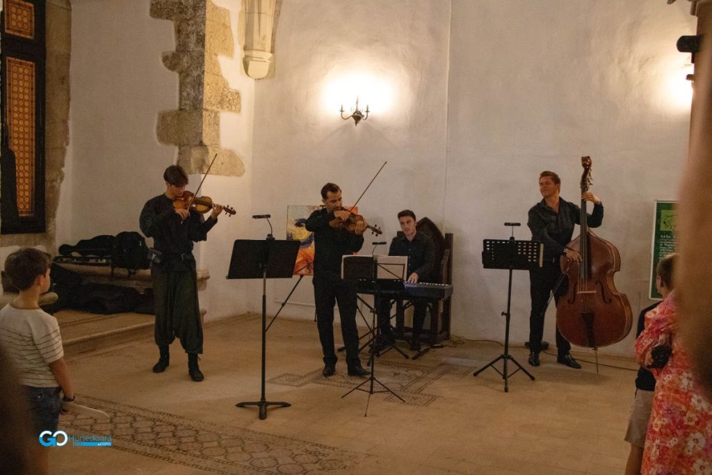 concert muzica clasica la castelul corvinilor