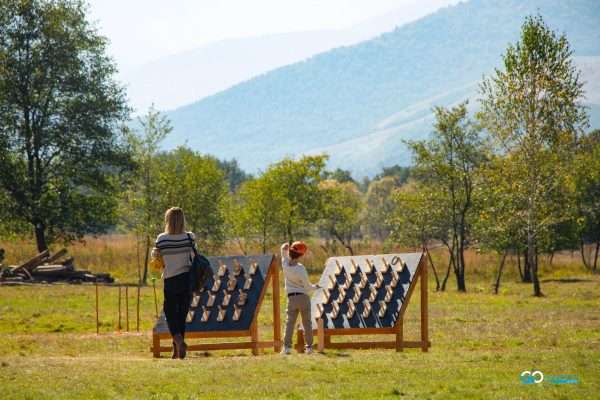 locuri de joaca copii la Dinosauri World Transylvania