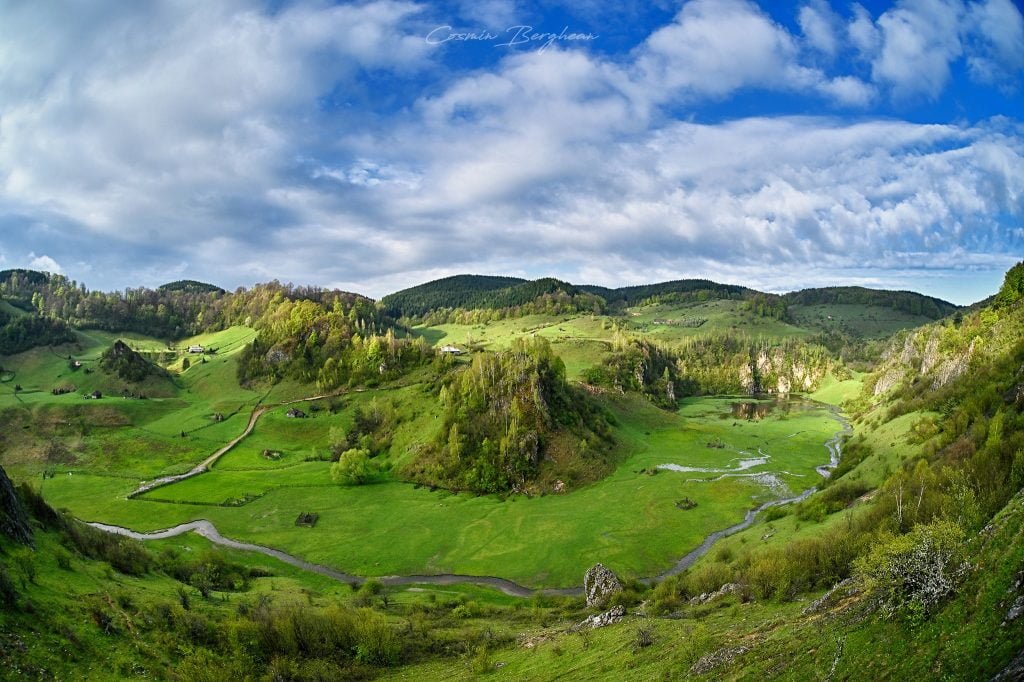 Fundatura ponorului din Parcul Natural Grădiștea Muncelului-Cioclovina 