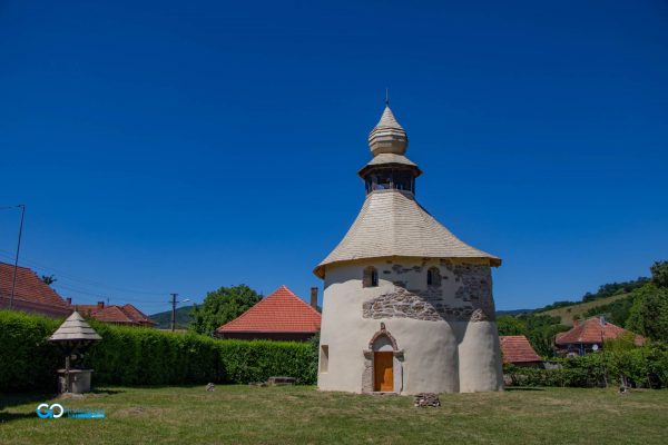 obiective turistice din judetul Hunedoara biserica rotonda de la geoagiu