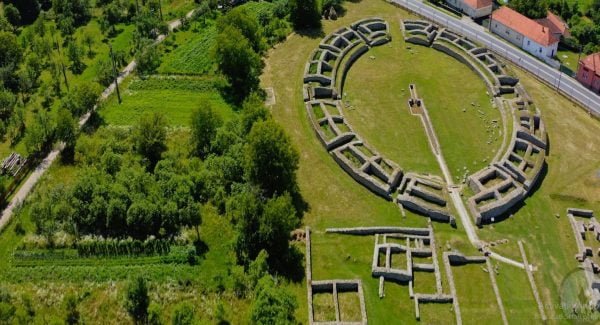 obiective turistice din judetul Hunedoara ulpia traiana sarmizegetusa