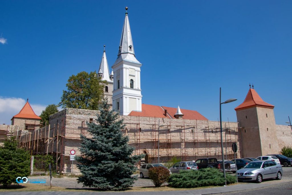 cetatea orastiei exterior top obiective turistice județul hunedoara